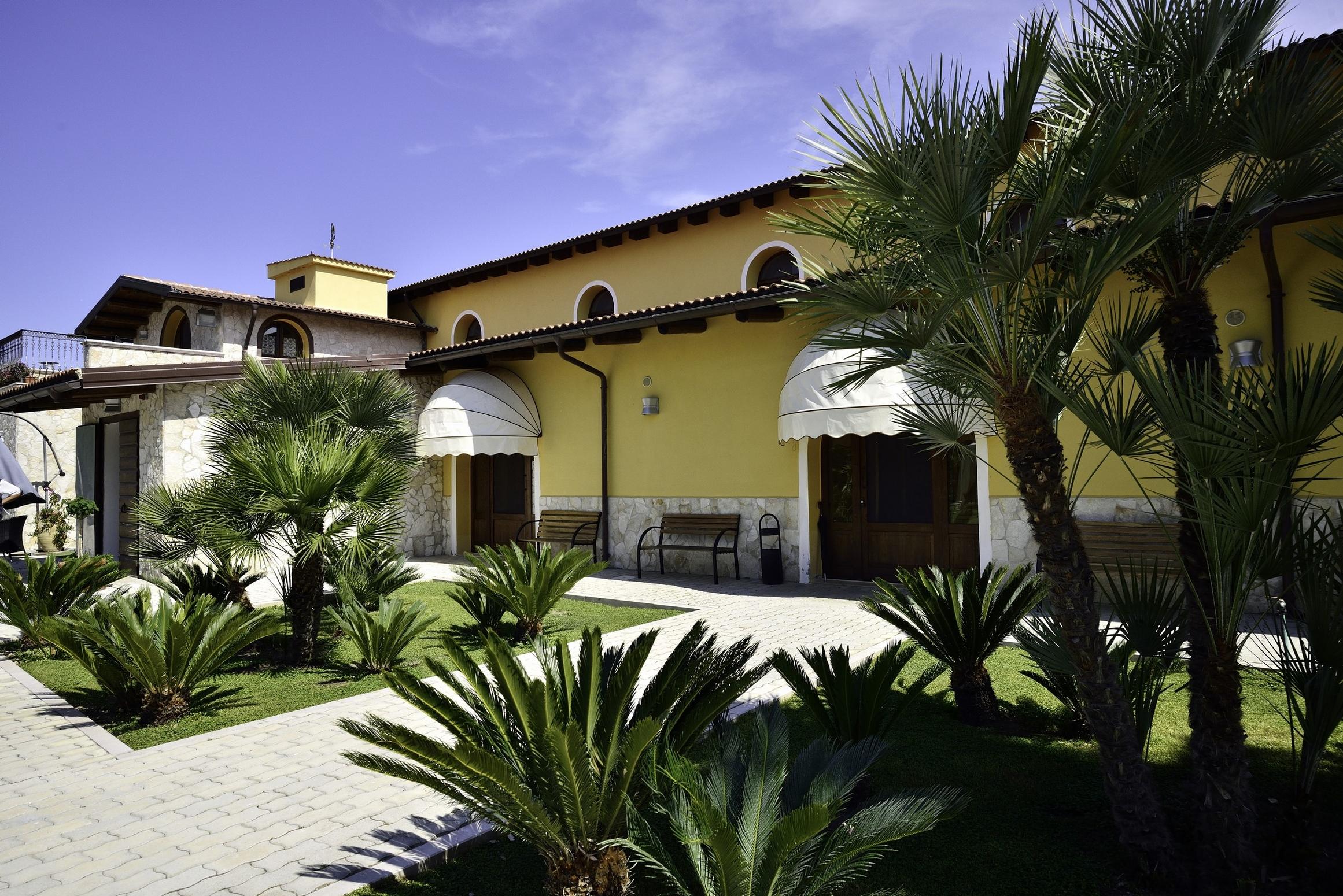 Hotel Tenuta San Francesco Барлета Екстериор снимка
