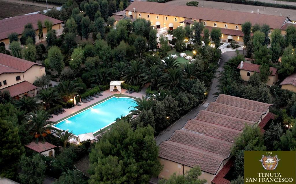 Hotel Tenuta San Francesco Барлета Екстериор снимка